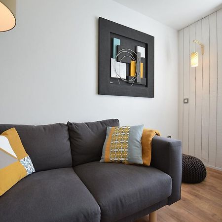 Modern Holiday Home In Bastogne With Fenced Garden Zewnętrze zdjęcie